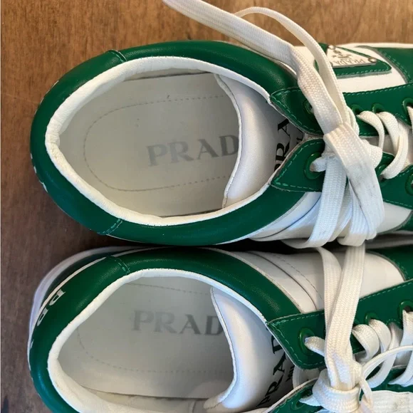 PRADA low top Leather Sneakers Green and white - Picture 7 of 11